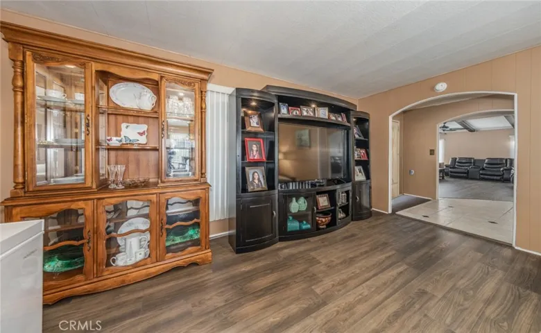 601 N Kirby Street 214, Hemet, California 92545