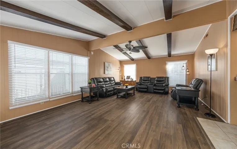 601 N Kirby Street 214, Hemet, California 92545