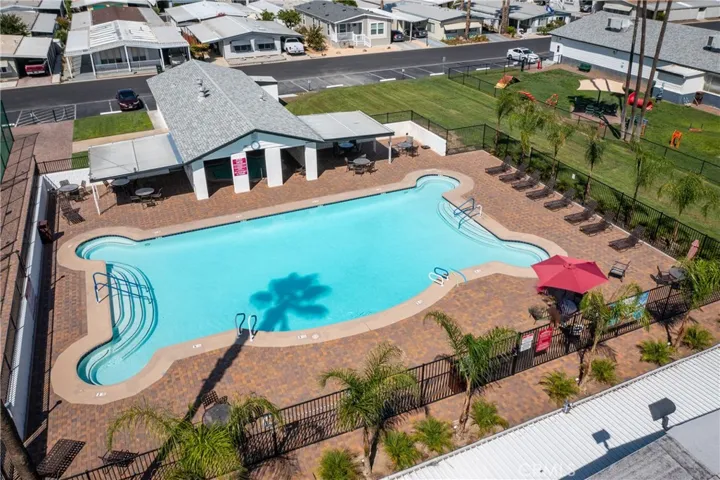 601 N Kirby Street 214, Hemet, California 92545