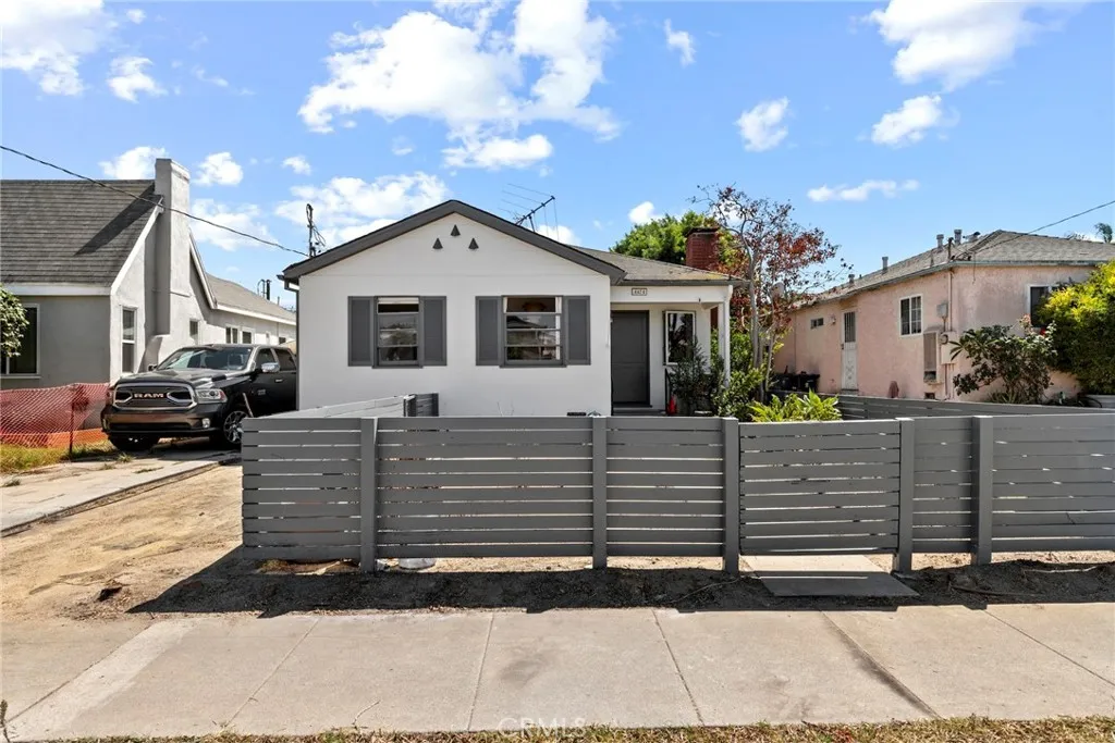 4474 W 133rd Street, Hawthorne, California 90250 home-pic-37