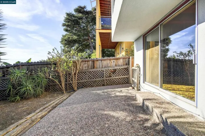 6166 Plymouth Ave, Richmond, California 94805