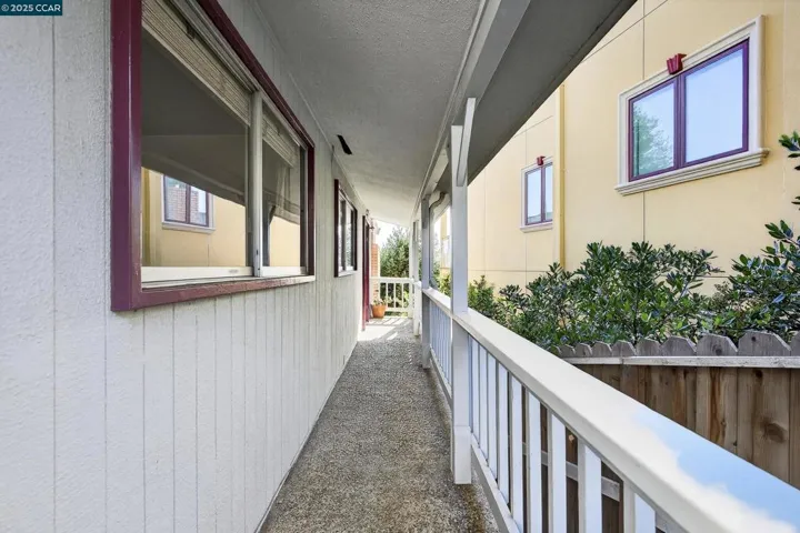 6166 Plymouth Ave, Richmond, California 94805