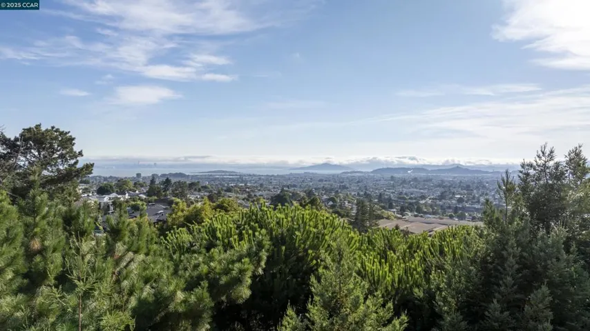 6166 Plymouth Ave, Richmond, California 94805