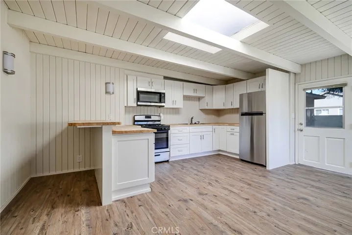 2206 A Radnor A, Long Beach, California 90815