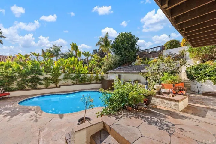 4814 Refugio Avenue, Carlsbad, California 92008