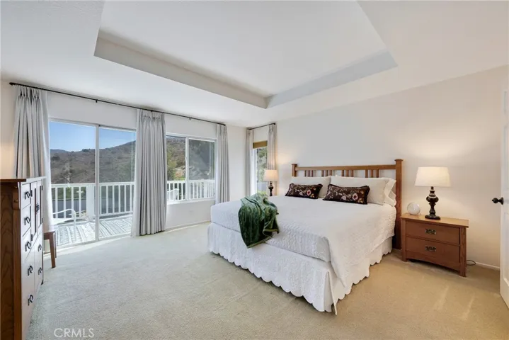 8844 E Crestview Lane, Anaheim Hills, California 92808