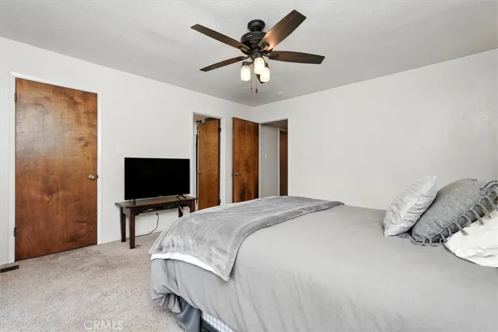 39712 Deer Ridge Drive, Oakhurst, California 93644