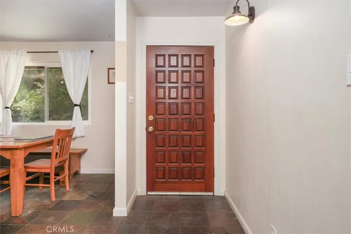 39712 Deer Ridge Drive, Oakhurst, California 93644