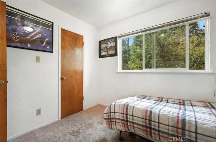 39712 Deer Ridge Drive, Oakhurst, California 93644