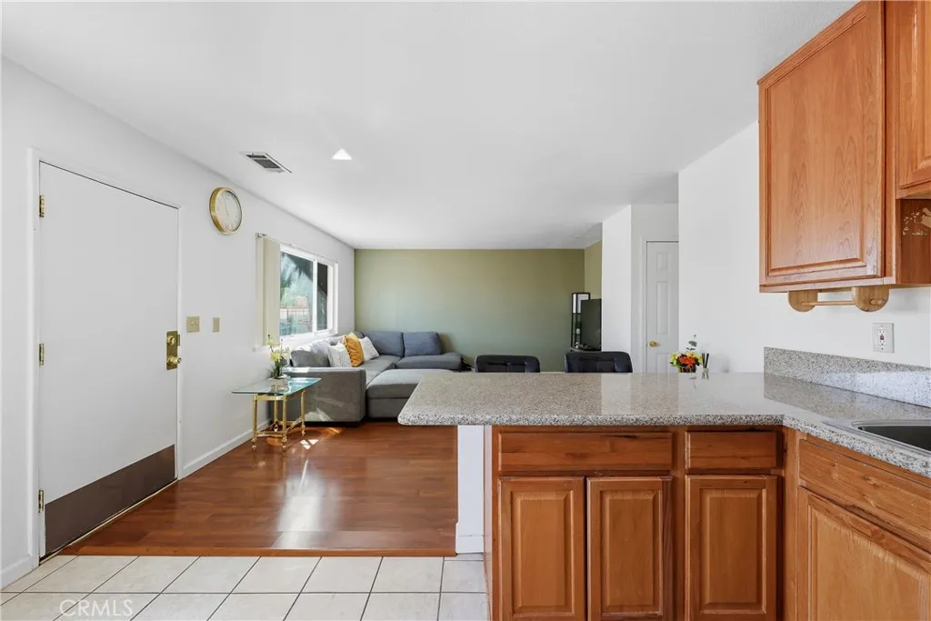 43327 Echard Avenue, Lancaster, California 93536 home-pic-25