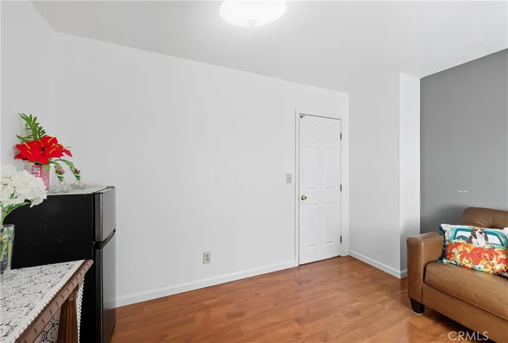 43327 Echard Avenue, Lancaster, California 93536 home-pic-15