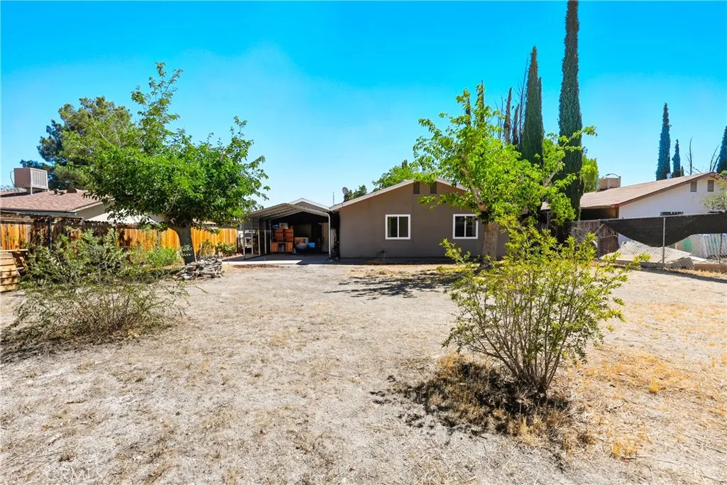 43327 Echard Avenue, Lancaster, California 93536 home-pic-39