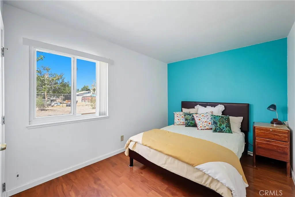 43327 Echard Avenue, Lancaster, California 93536 home-pic-18