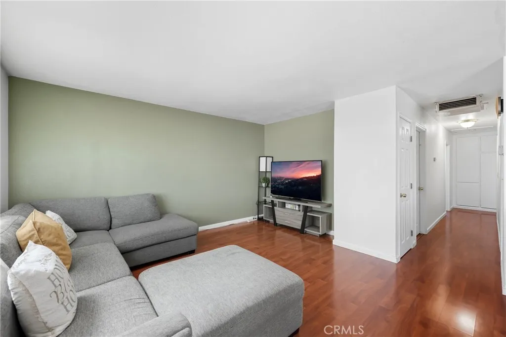 43327 Echard Avenue, Lancaster, California 93536 home-pic-12