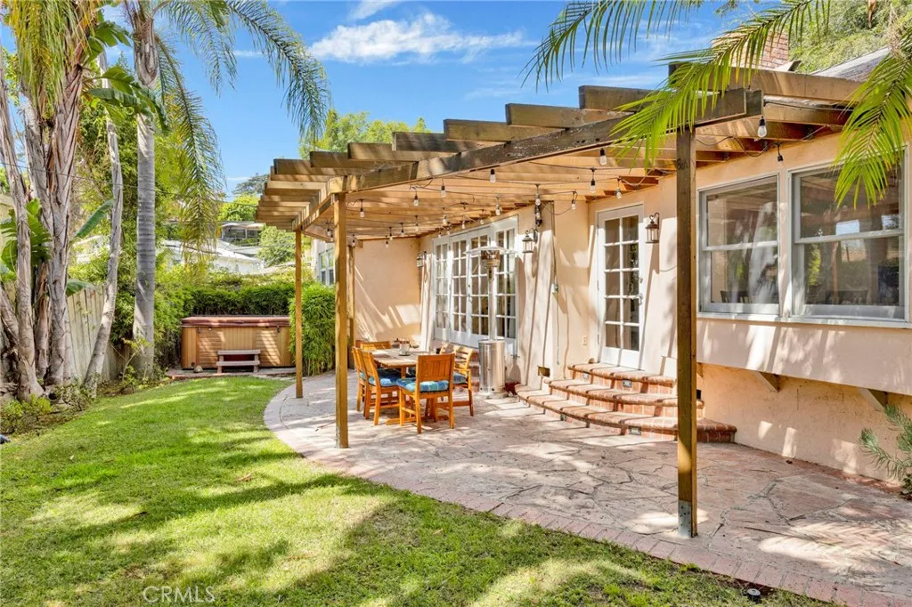 3398 Floyd, Los Angeles, California 90068 home-pic-38
