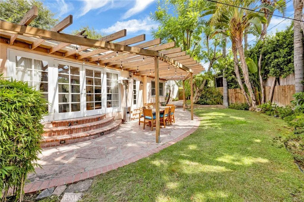 3398 Floyd, Los Angeles, California 90068 home-pic-39