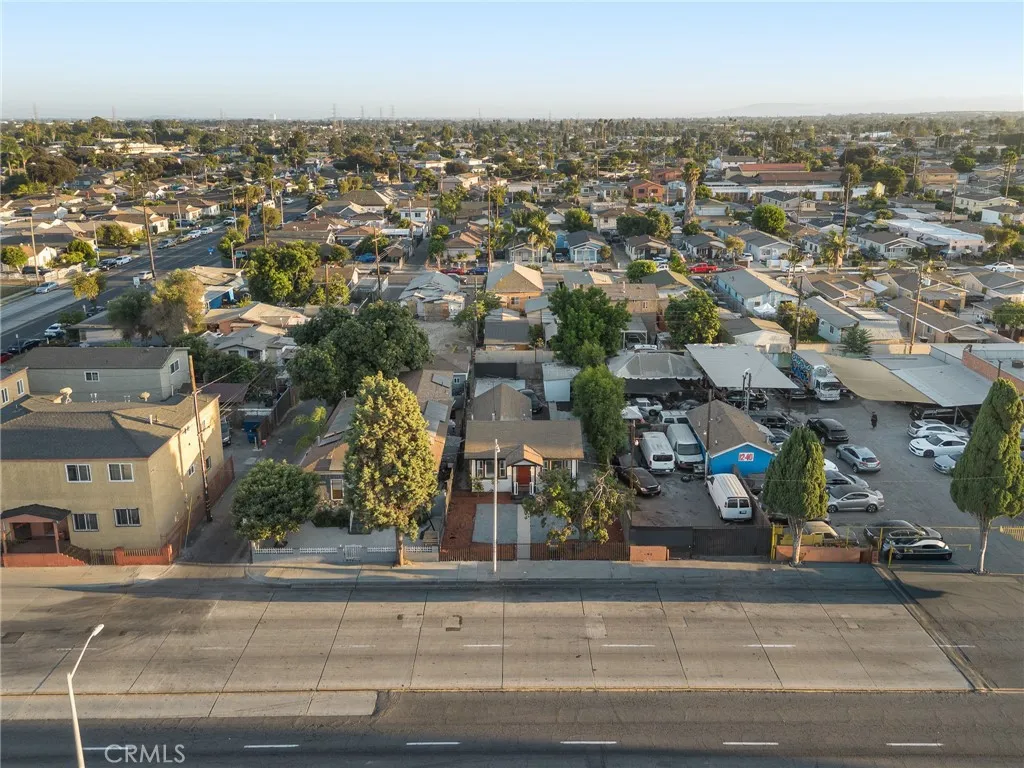 1244 Nadeau Street, Los Angeles, California 90001 home-pic-28