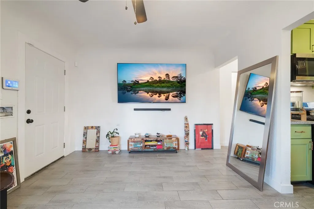 1244 Nadeau Street, Los Angeles, California 90001 home-pic-6