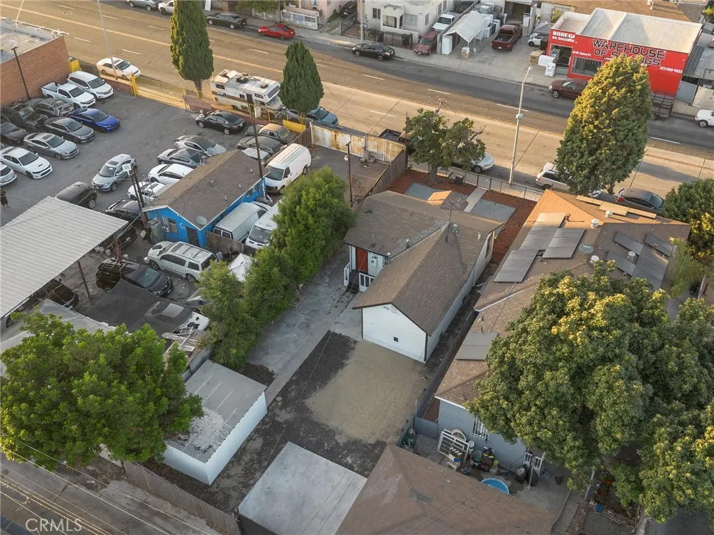 1244 Nadeau Street, Los Angeles, California 90001 home-pic-26