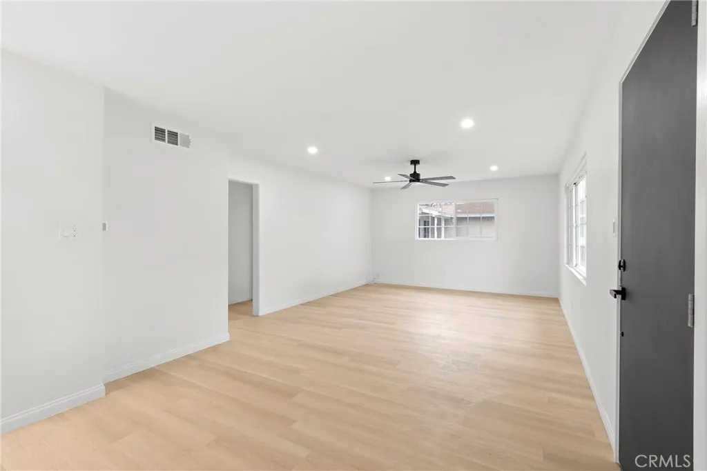 5847 Meadowbrook Lane, Riverside, California 92504 home-pic-8