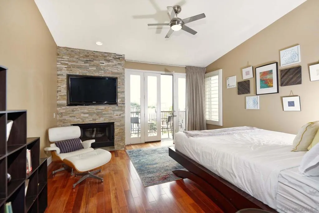 292 Bonair St, La Jolla, California 92037 home-pic-18