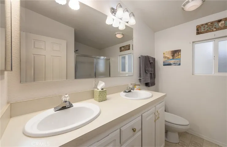 1250 N Kirby Street 181, Hemet, California 92545