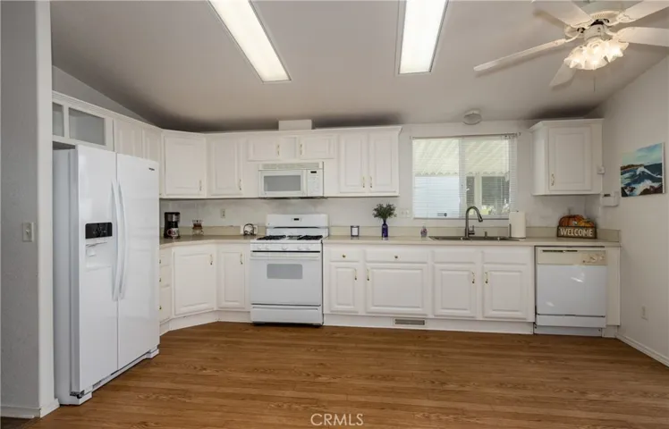 1250 N Kirby Street 181, Hemet, California 92545