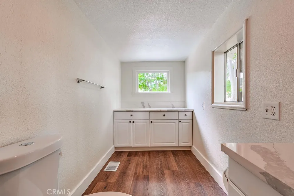 21457 Pecan, Wildomar, California 92595 home-pic-29