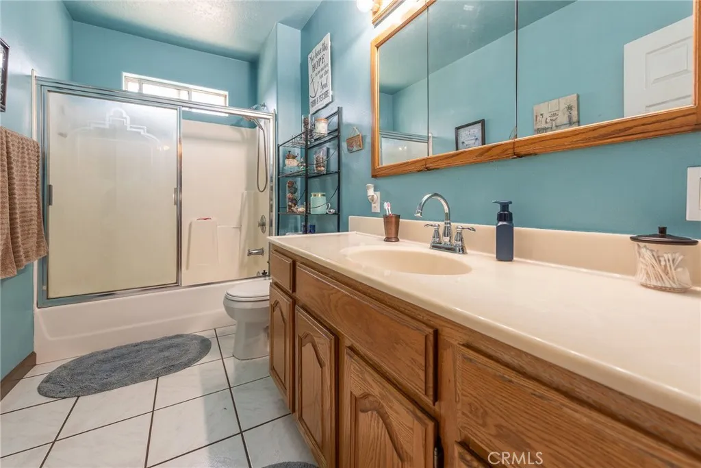 19585 Jurupa Avenue, Bloomington, California 92316 home-pic-27