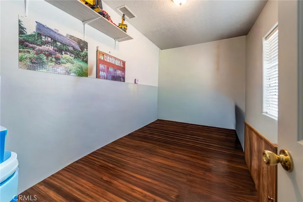 19585 Jurupa Avenue, Bloomington, California 92316 home-pic-21