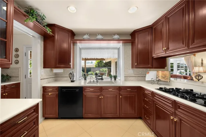 17351 Casa Hermosa Drive, Yorba Linda, California 92886