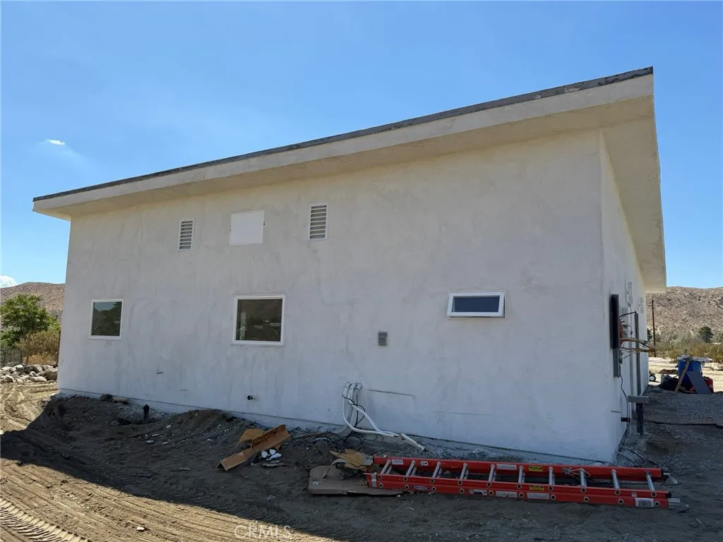 9640 Lanning Lane, Morongo Valley, California 92256 home-pic-27