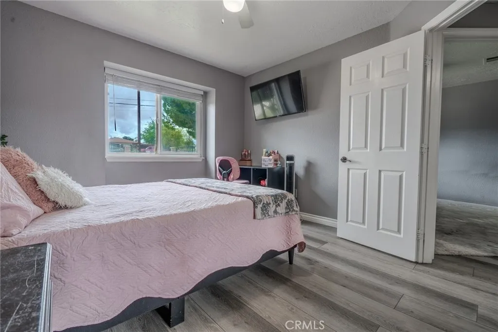 18106 Carob Street, Hesperia, California 92345 home-pic-36