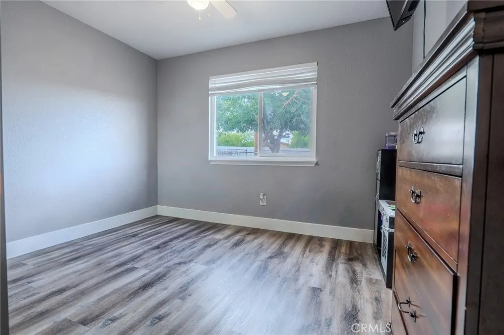 18106 Carob Street, Hesperia, California 92345 home-pic-29