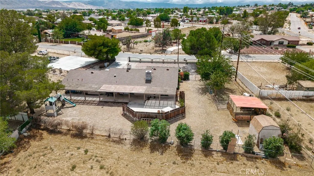 18106 Carob Street, Hesperia, California 92345 home-pic-52