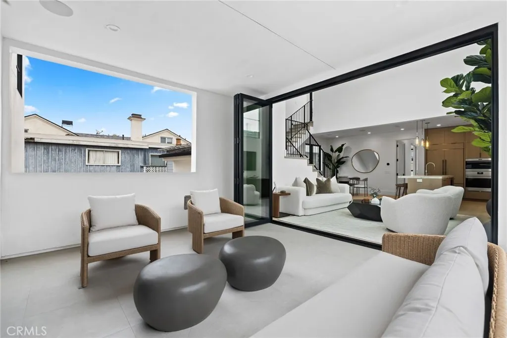 506 1/2 Avocado Avenue, Corona Del Mar, California 92625 home-pic-14