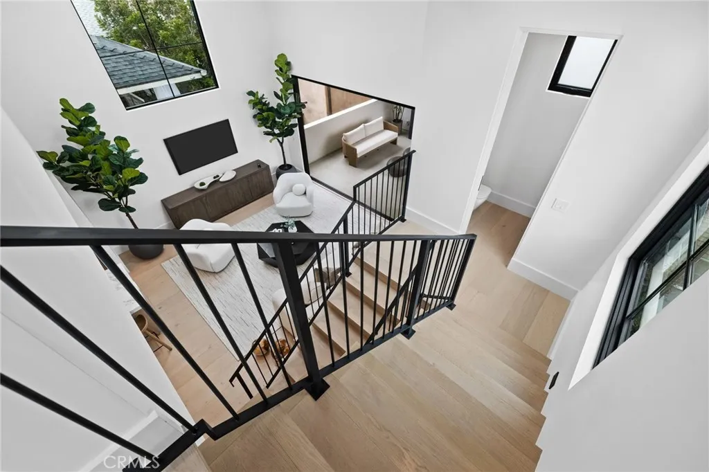 506 1/2 Avocado Avenue, Corona Del Mar, California 92625 home-pic-11