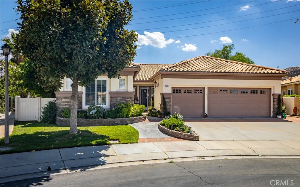4800 Silverado Avenue, Banning, California 92220 home-pic-1