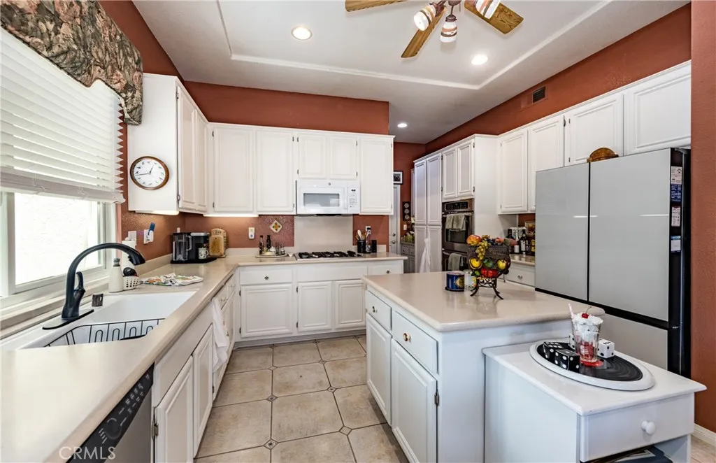 4800 Silverado Avenue, Banning, California 92220 home-pic-19
