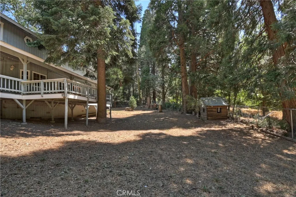 386 Garden Drive, Cedarpines Park, California 92322 home-pic-37