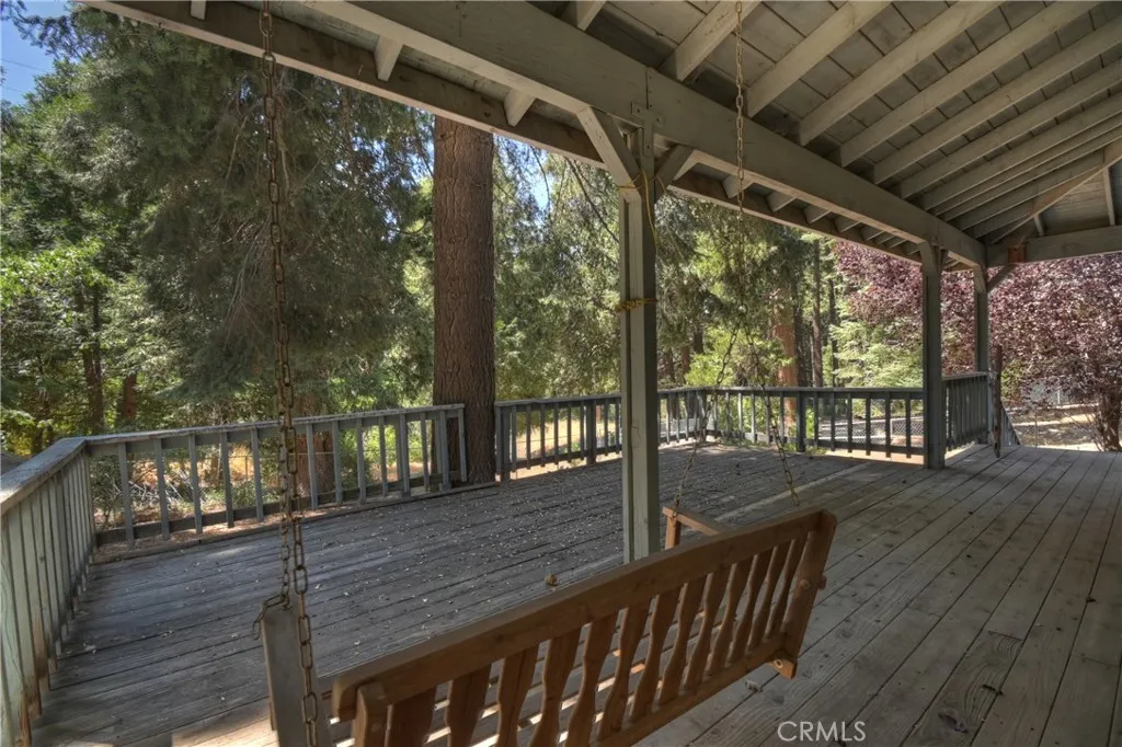 386 Garden Drive, Cedarpines Park, California 92322 home-pic-35