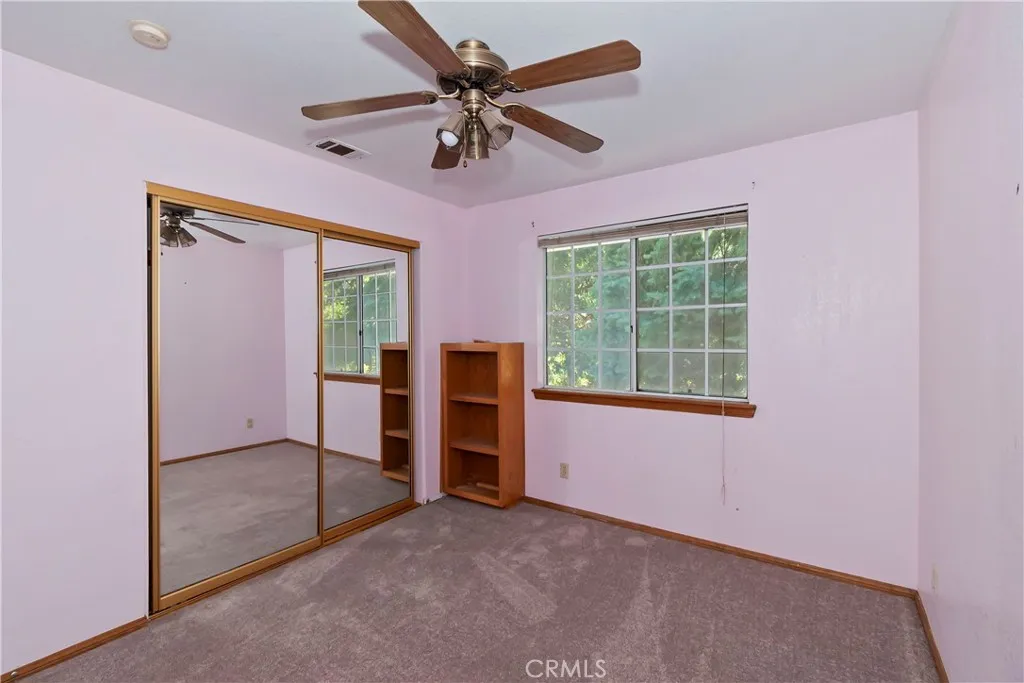 386 Garden Drive, Cedarpines Park, California 92322 home-pic-23