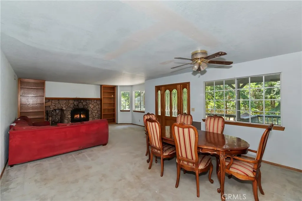 386 Garden Drive, Cedarpines Park, California 92322 home-pic-7
