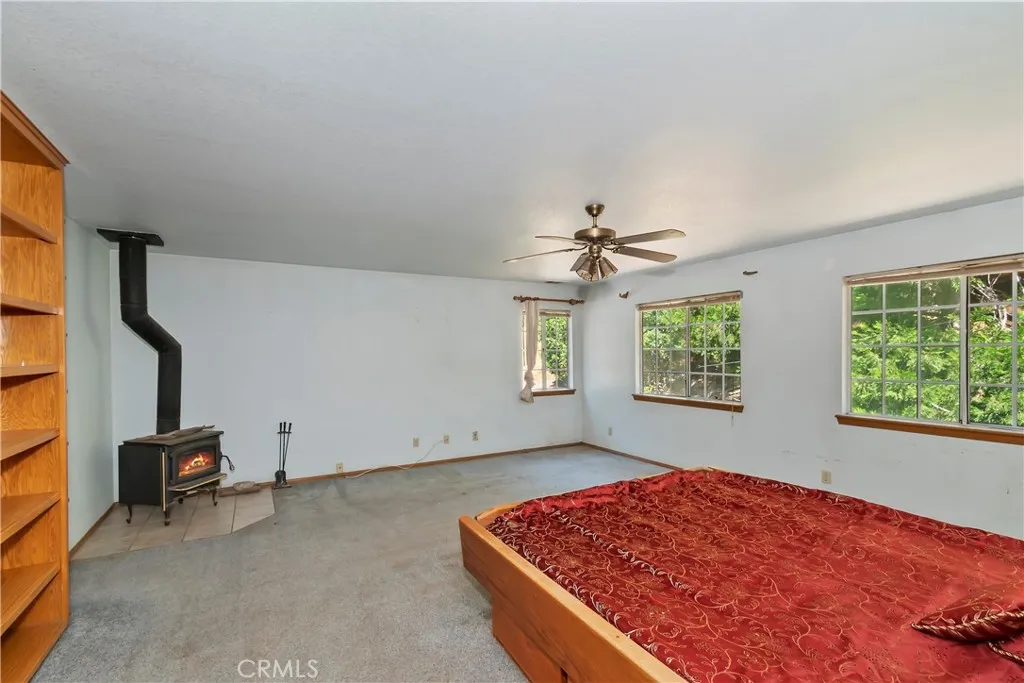 386 Garden Drive, Cedarpines Park, California 92322 home-pic-26