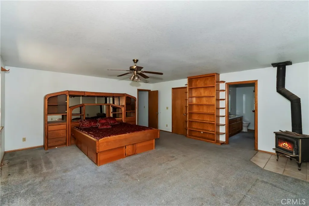 386 Garden Drive, Cedarpines Park, California 92322 home-pic-25