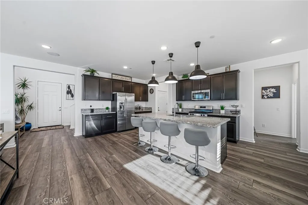 31009 Lusitano Circle, Menifee, California 92584 home-pic-16