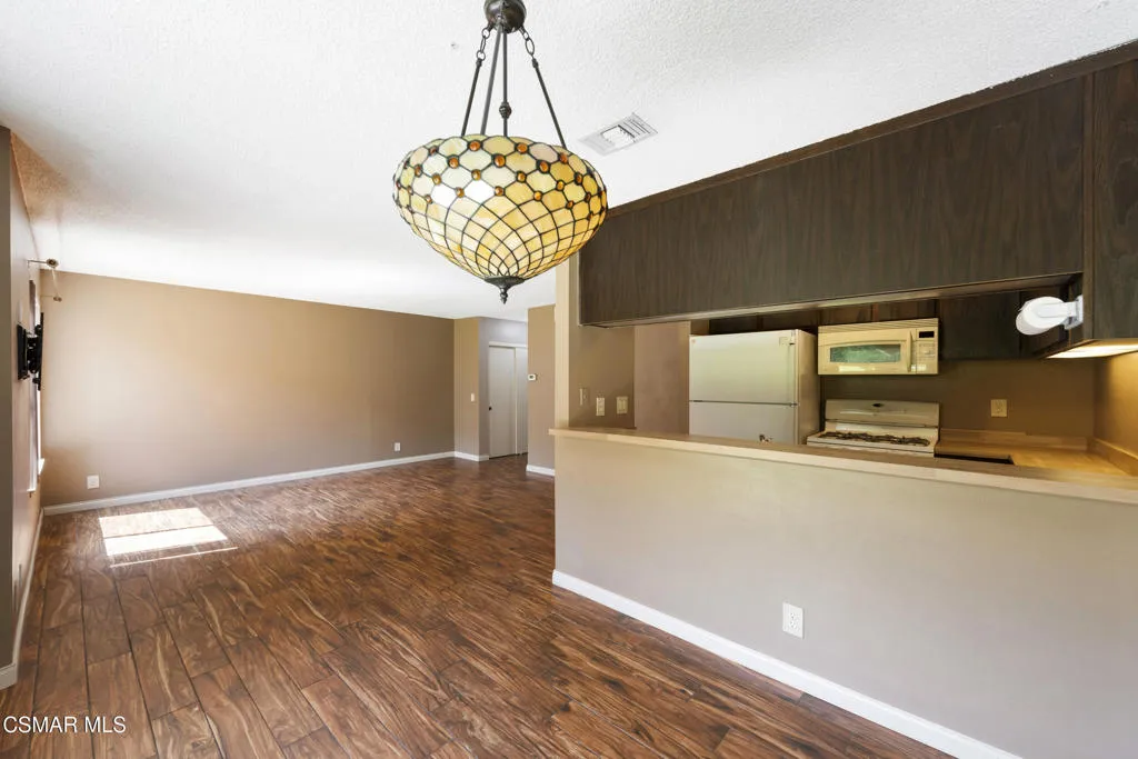 1772 Sinaloa Road 189, Simi Valley, California 93065 home-pic-3