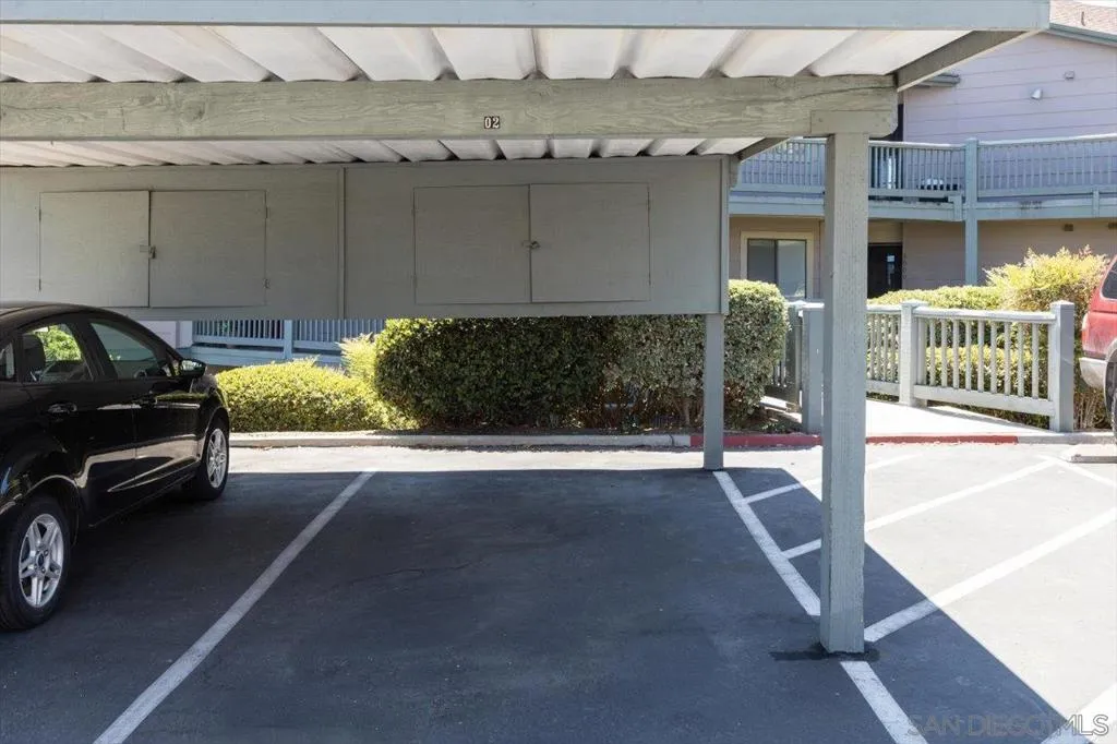 3003 Blue Oak Court, Spring Valley, California 91978 home-pic-29