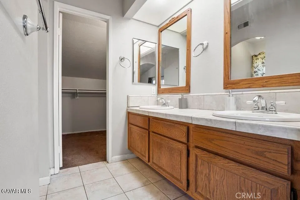 39240 Gunsmoke Court, Palmdale, California 93551 home-pic-18