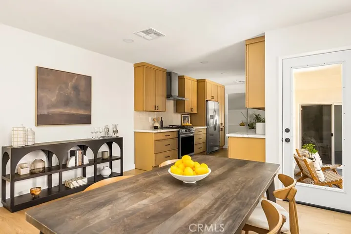 5421 Calle Mayor, Torrance, California 90505